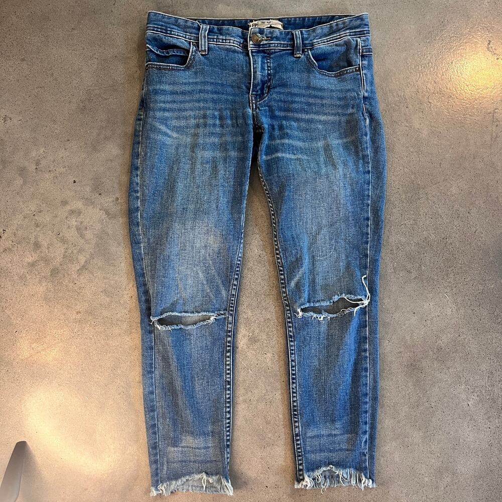 Free People Mid Rise ankle crop distressed denim jeans womens 27 pants